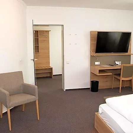 Restaurant Grosse Teichsmuehle Hotel 3*